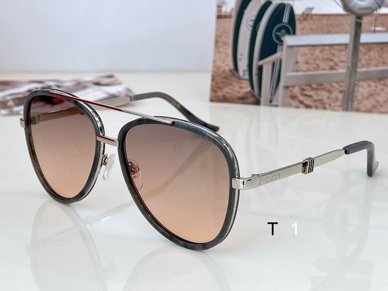 Gucci Sunglasses 593